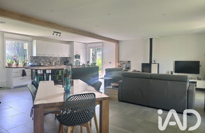 Vente Maison/villa 6 pièces — photo 3