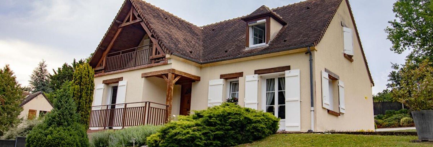 Maison 5 Pièces 121 m² à vendre à Fitz-James (60600)