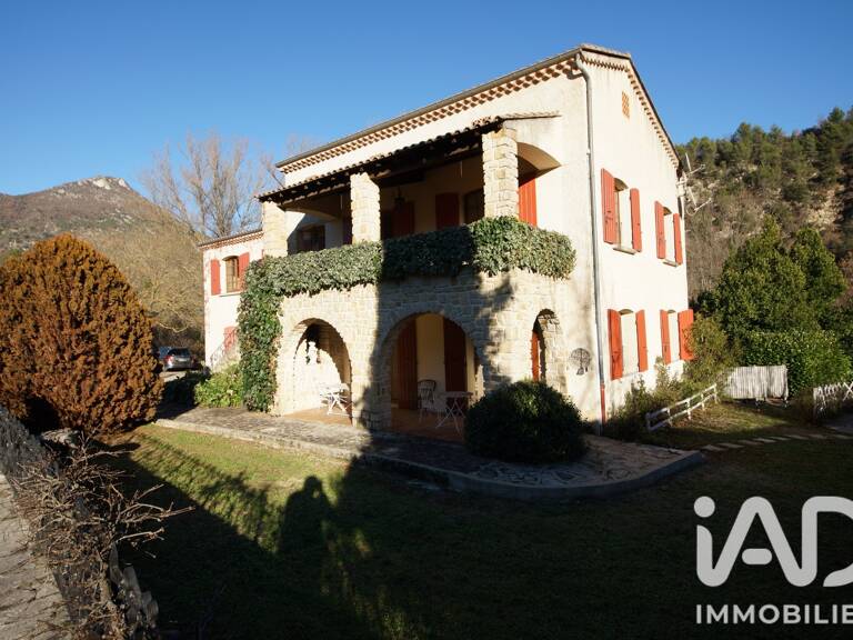 Vente Maison traditionnelle 10 pièces — photo 1