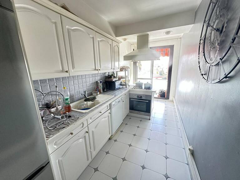 Appartement T4  Marseille 13e  80 m²  Ascenseur Parking Cave — photo 1