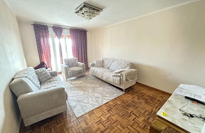 Appartement T4  Marseille 13e  80 m²  Ascenseur Parking Cave — photo 3