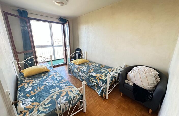 Appartement T4  Marseille 13e  80 m²  Ascenseur Parking Cave — photo 4
