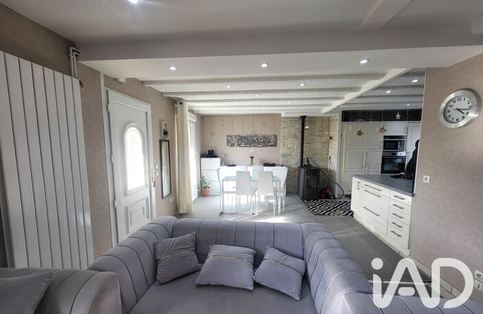 Vente Maison/villa 4 pièces — photo 2