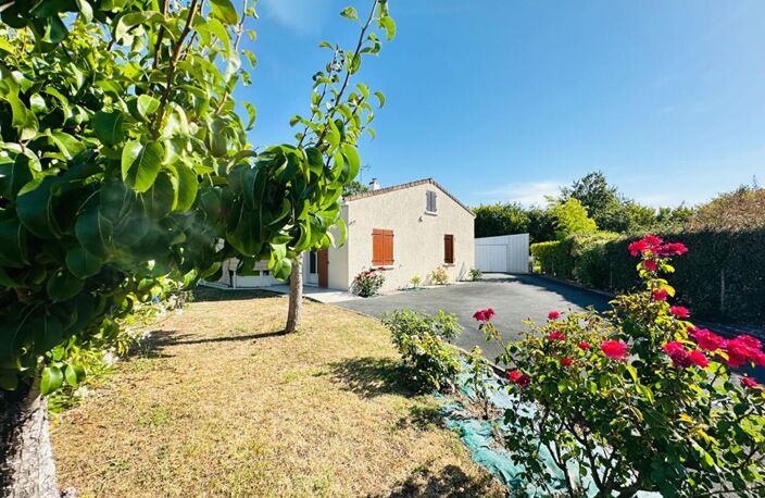 Maison  5 pièce(s) 109 m2 avec garage et dépendances — photo 3