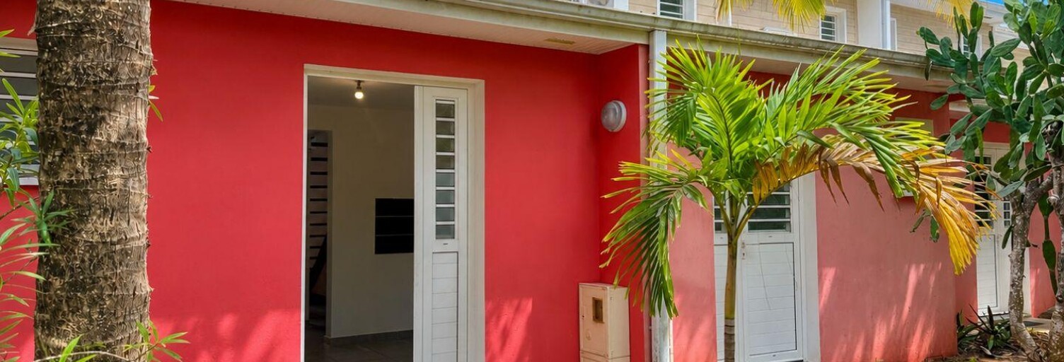 Appartement 2 Pièces 52 m² à vendre à Les Trois-Îlets (97229)