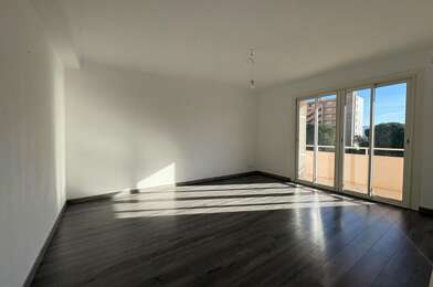 Appartement 4 pièces 252000 €