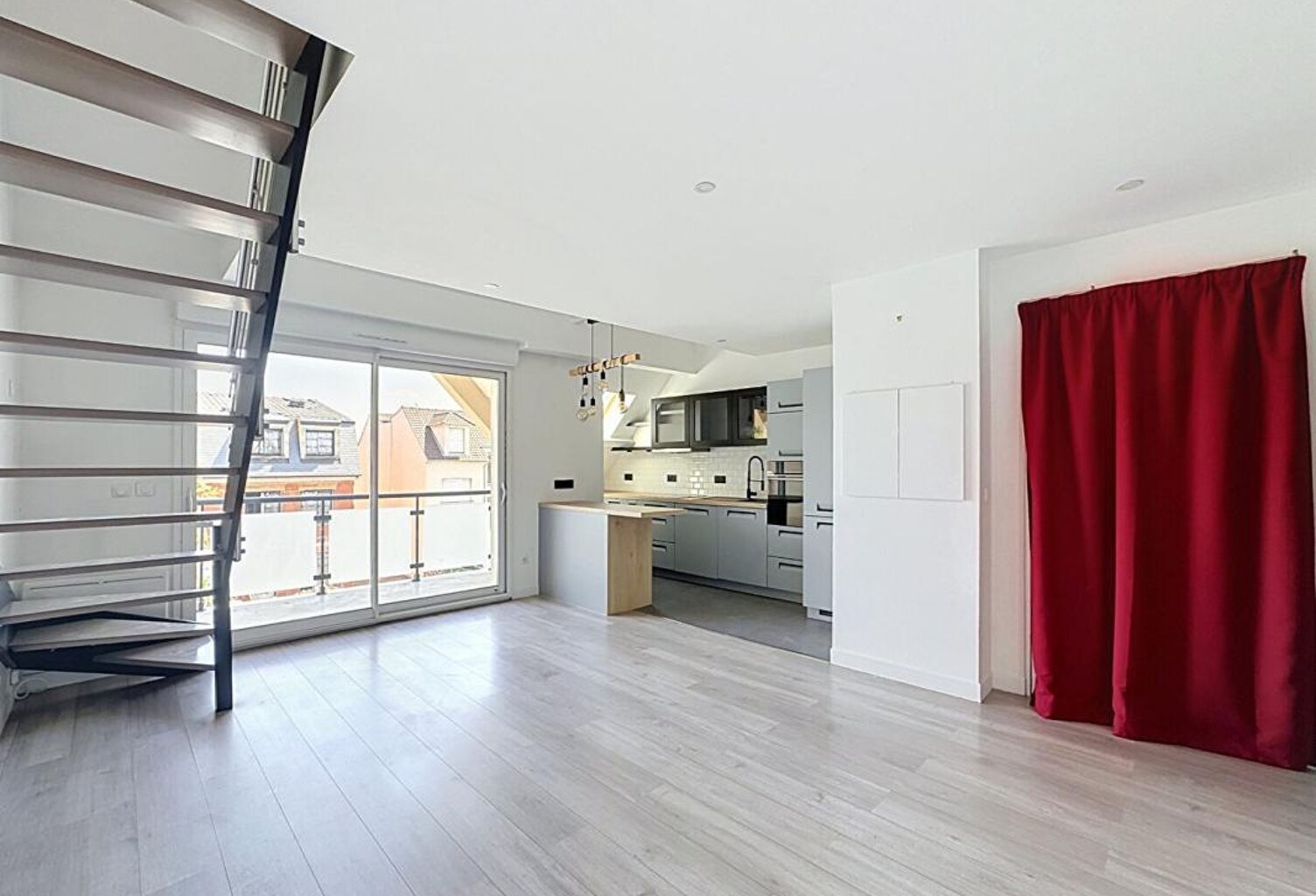 Duplex récent de standing  Climatisation Deux balcons  petite copropriété Faibles charges — photo 1