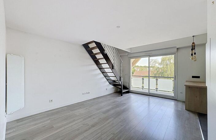 Duplex récent de standing  Climatisation Deux balcons  petite copropriété Faibles charges — photo 2