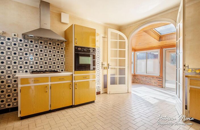 Maison  centre ville de HINX   185 m2 Avec dépendances et terrain constructible — photo 5