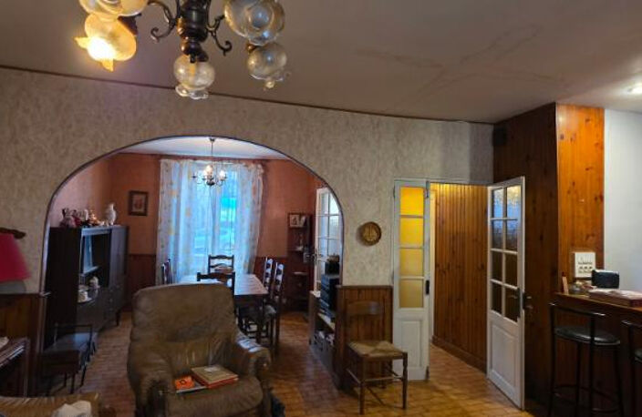Maison 3 chambres, cave et agréable jardin — photo 4