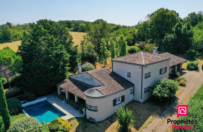 TERNAY- PROPRIETE DE CARACTERE AVEC PISCINE - TERRAIN 4 297 m² — photo 2