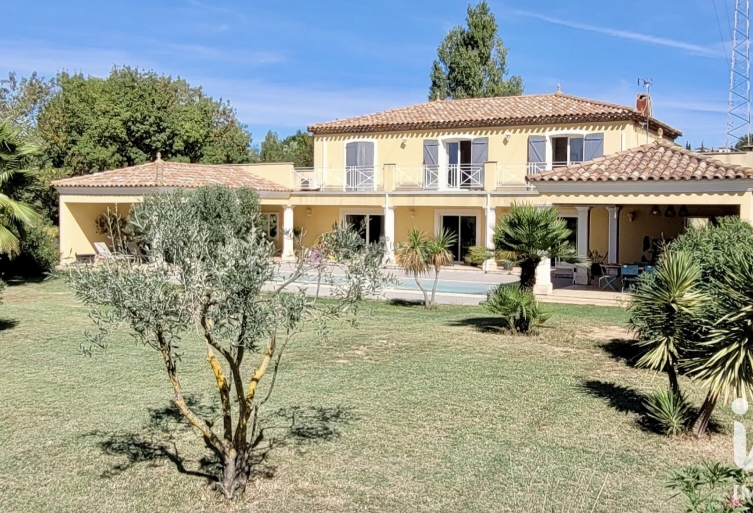 Vente Maison/villa 6 pièces — photo 1