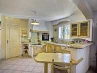 Nans Les Pins VILLA T4 SUR 1000 M² DE TERRAIN — photo 4