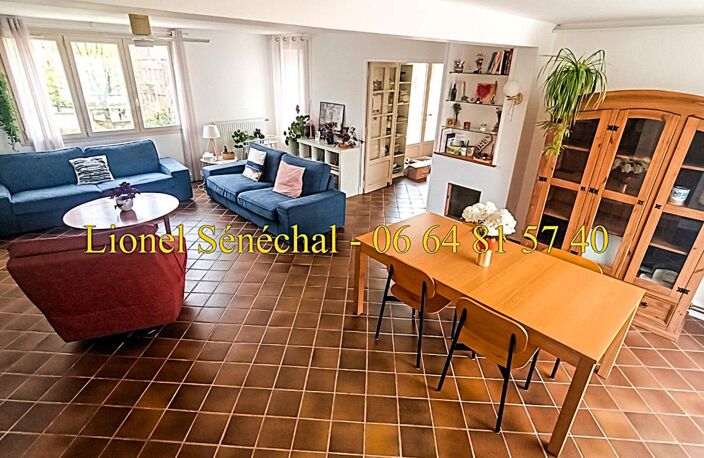 Le Mans Villaret / Maillets ? Rare maison familiale 10 pièces de 144 m², lumineuse, économe et avec double garage — photo 3