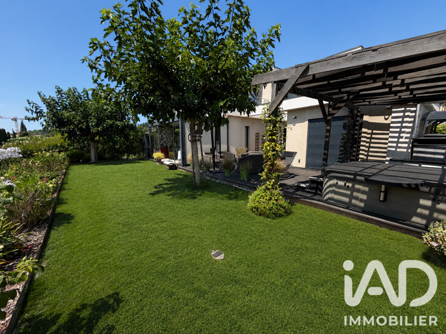Vente Maison d'architecte 4 pièces — photo du bien