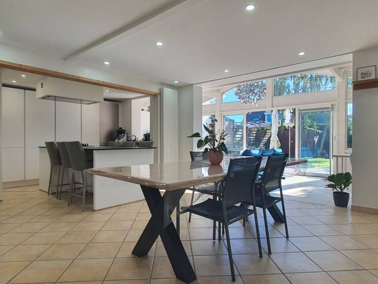Vente Maison traditionnelle 7 pièces — photo 1