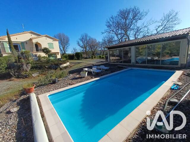 Vente Maison de campagne 7 pièces — photo du bien