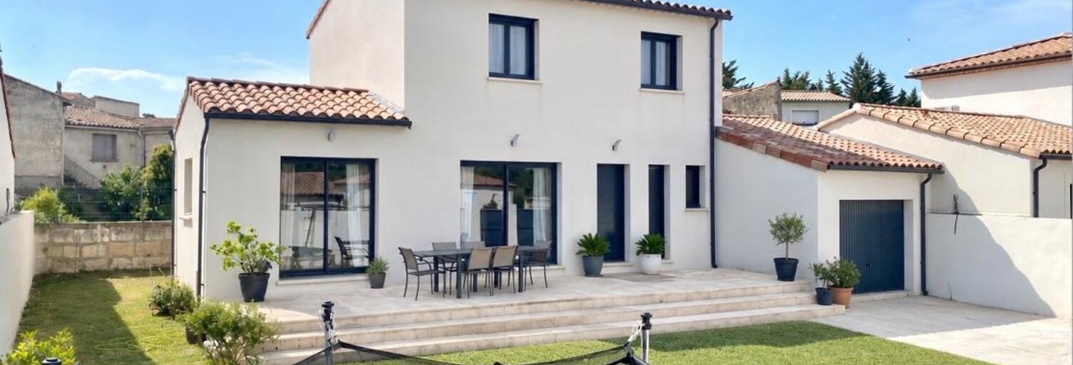 Maison 4 Pièces 100 m² à vendre à Jonquières-Saint-Vincent (30300)