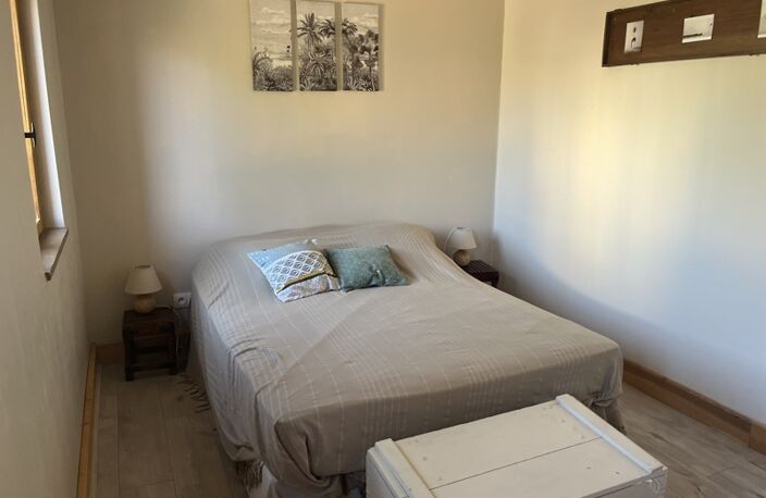 Maison en pierre de 4 pièces principales — photo 5