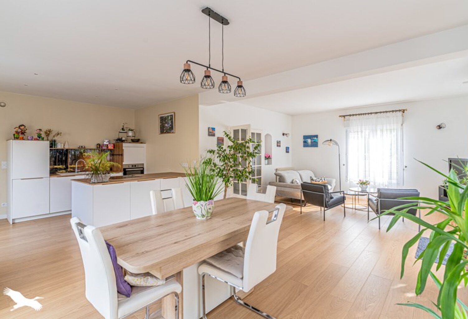 Vente maison 5 pièces 142 m² Pessac (33600) — photo 1