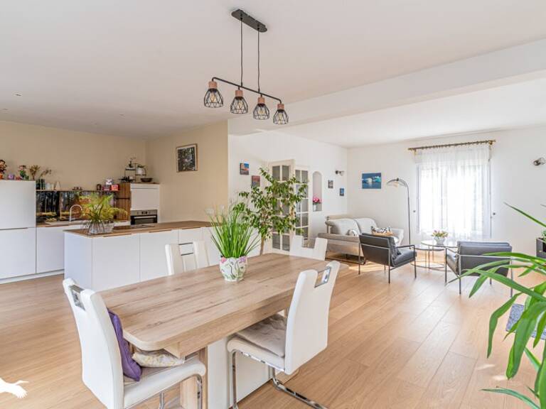 Maison 5 pièces 142 m² — photo 1