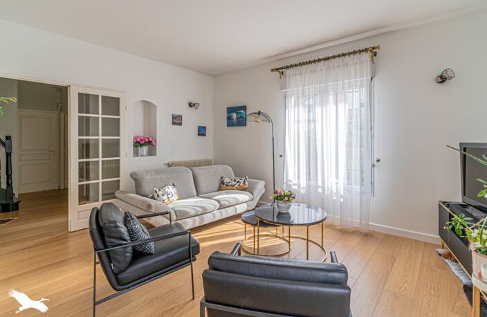 Vente maison 5 pièces 142 m² Pessac (33600) — photo 4