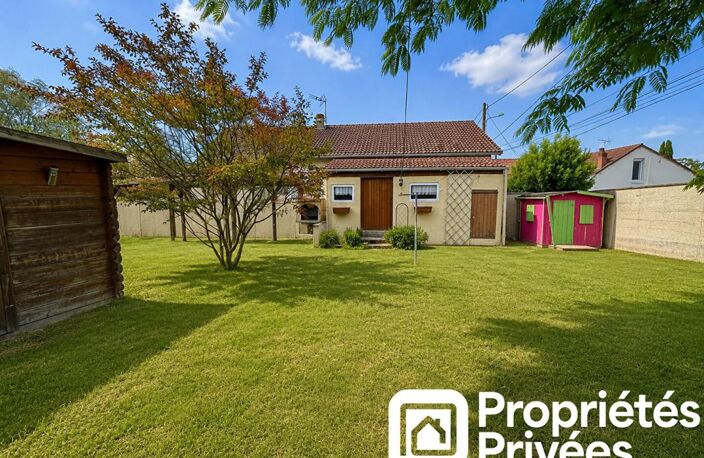 MAISON SAINT DOULCHARD 5 PIECES 106 M2 — photo 2