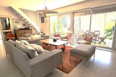 Maison 8 pièces 825000 €