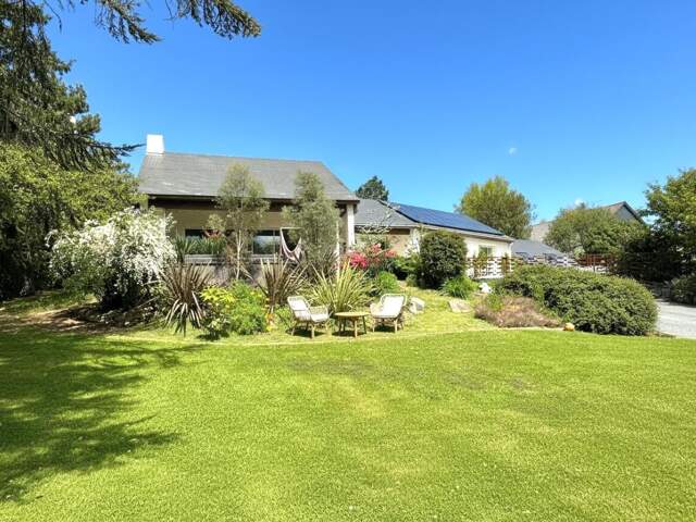 SUCE SUR ERDRE : Une maison aux airs de vacances — photo du bien