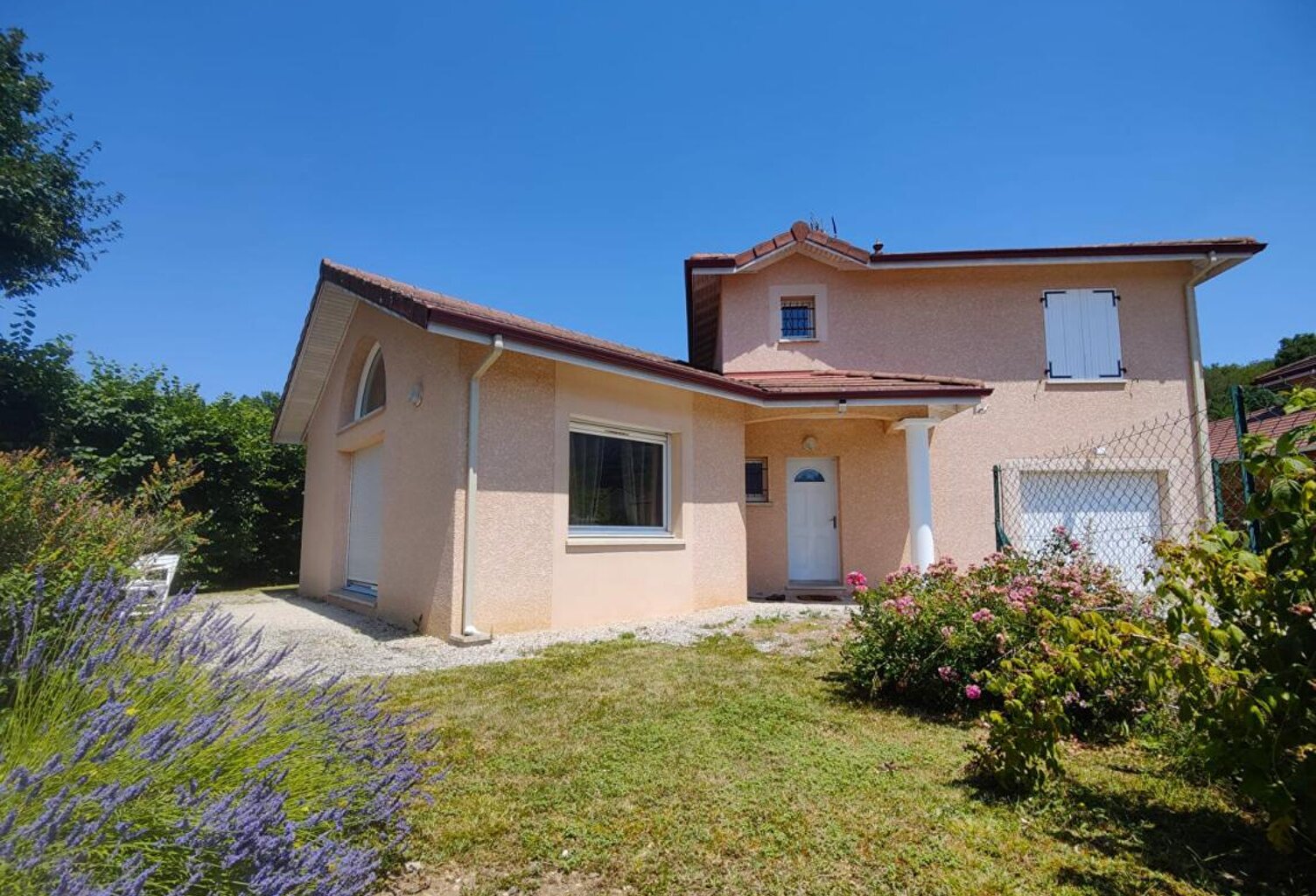 Maison La Buisse — photo 1