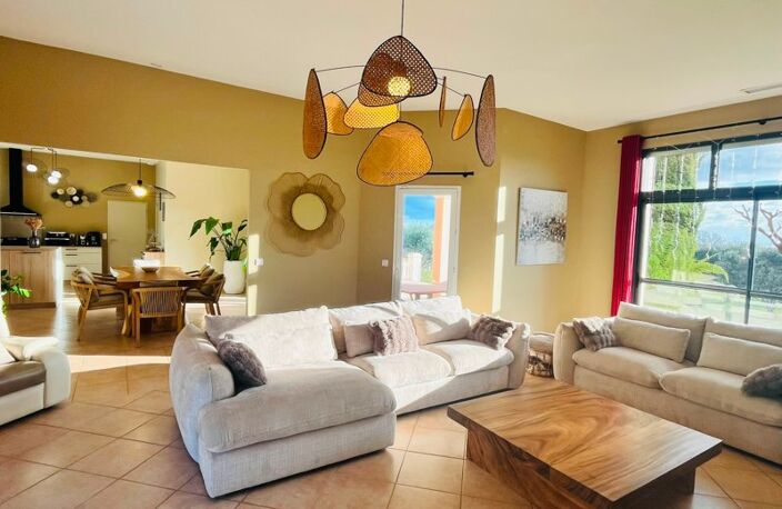 Vente maison 6 pièces 198 m² Pinet (34850) — photo 4
