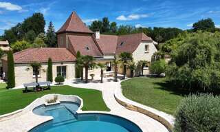 Maison 9 Pièces 330 m² à vendre à Gourdon (46300)