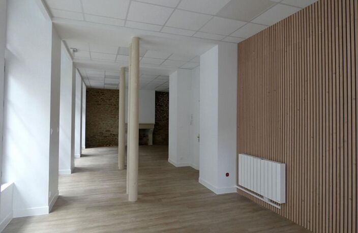 Grand appartement de 58m2 refait à neuf , espace rare à imaginer selon votre projet ! — photo 4