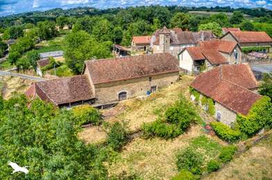 Maison 1 pièces 234300 €