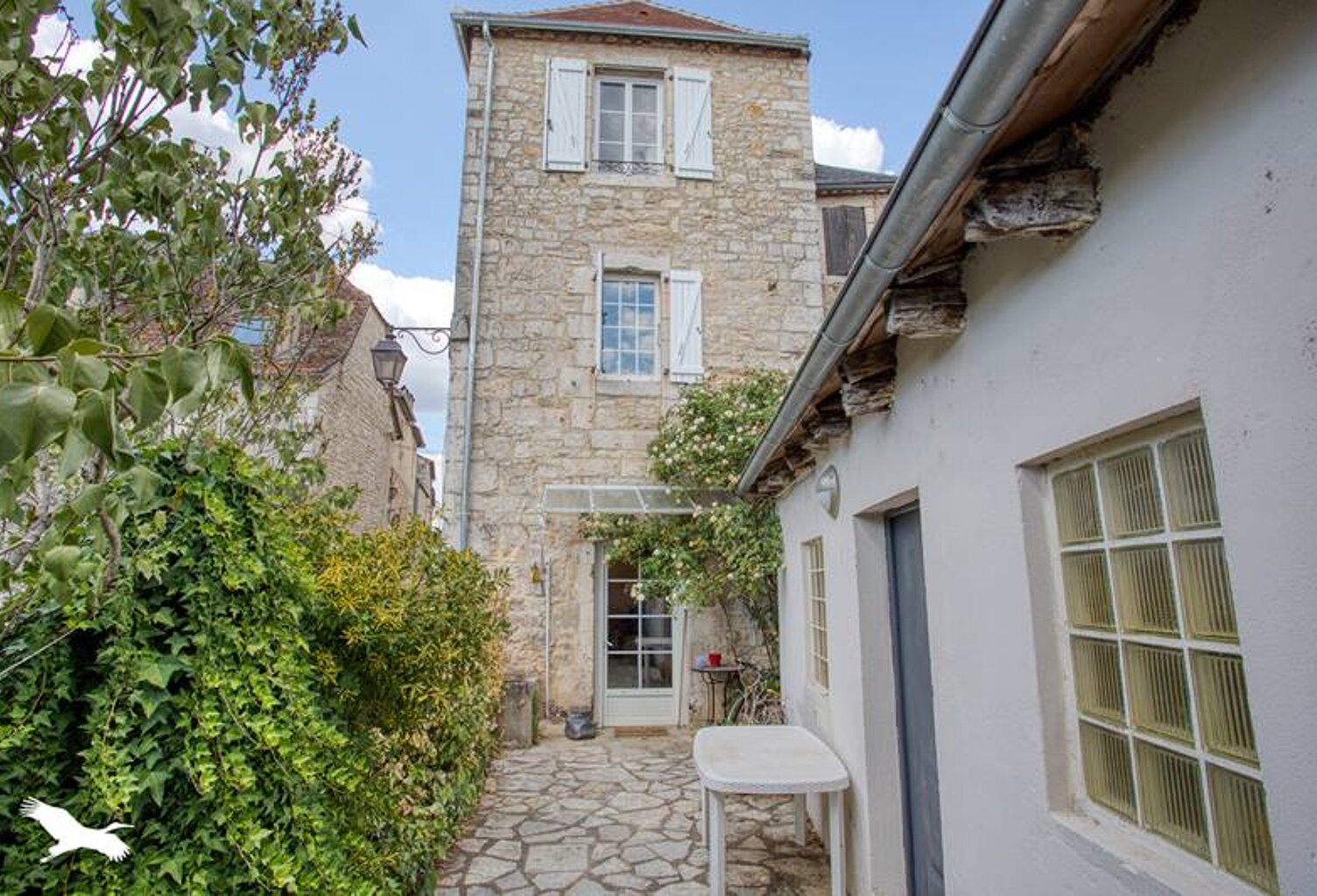 Maison de bourg de 5 pièces principales — photo 1