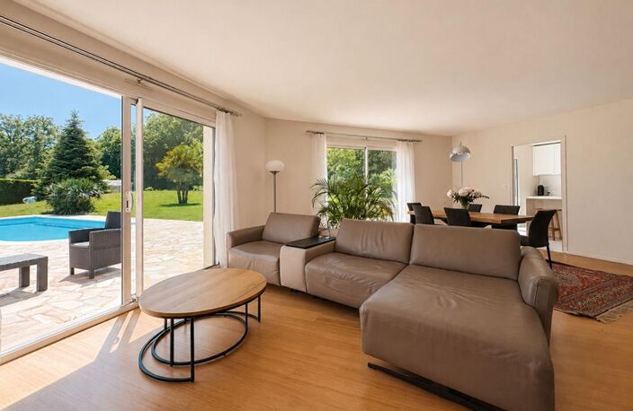 Maison 5 chambres, piscine et double garage - Golf de Nantes / Sautron — photo 2
