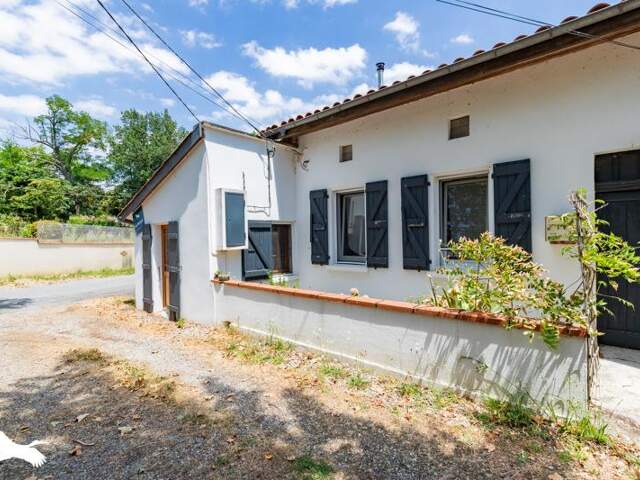Maison de bourg de 5 pièces principales — photo du bien