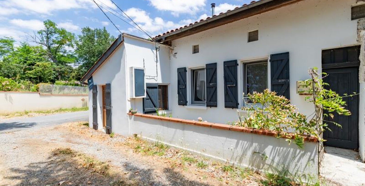 Maison de bourg de 5 pièces principales — photo 1