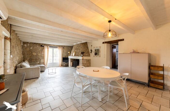 Maison en pierre de 4 pièces principales — photo 2