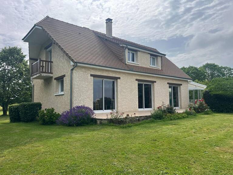 CHARLEVAL MAISON 4 CHAMBRES SOUS SOL 145 M2 SUR  9400M2 — photo 1