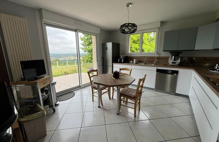 CHARLEVAL MAISON 4 CHAMBRES SOUS SOL 145 M2 SUR  9400M2 — photo 4