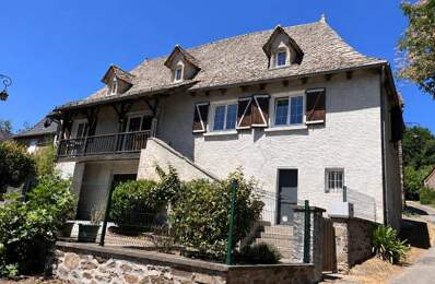 Maison en pierre de 4 pièces principales — photo du bien