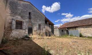 Maison 2 Pièces 450 m² à vendre à Saint-Genis-d'Hiersac (16570)