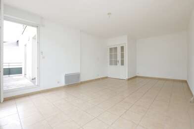 Appartement 3 pièces 240000 €