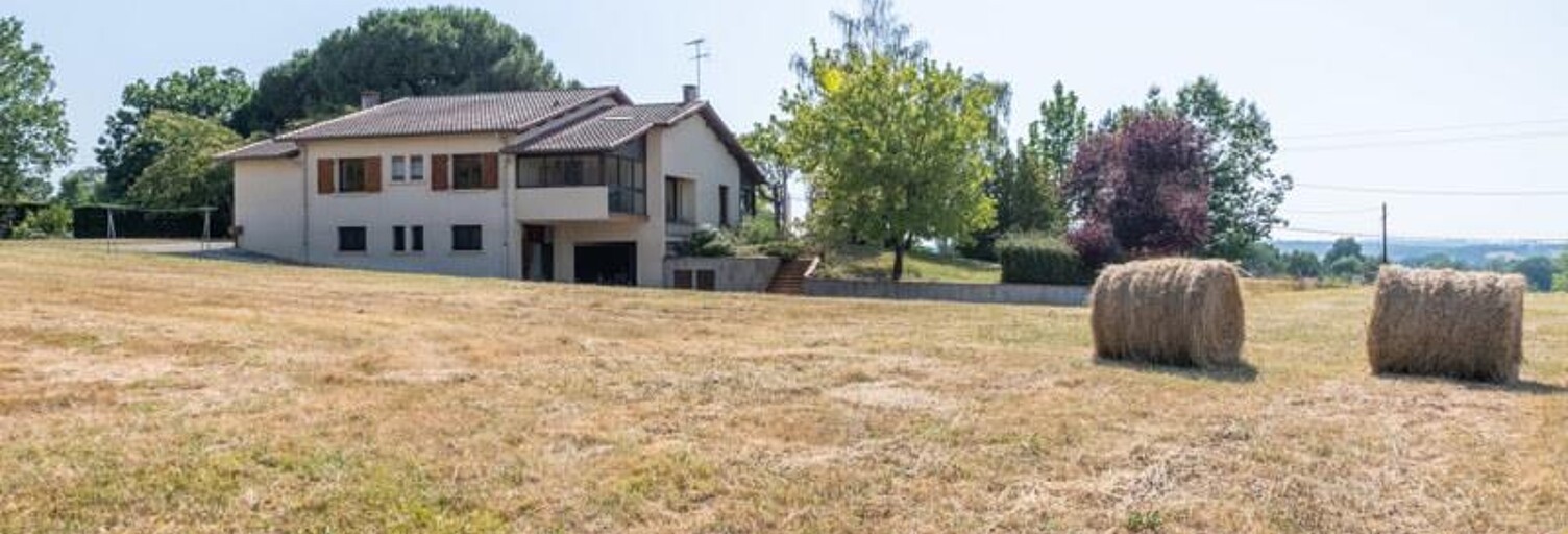 Maison 7 Pièces 210 m² à vendre à Caussade (82300)