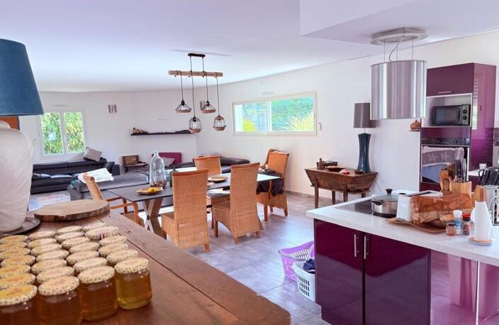 Vente maison 5 pièces 192 m² Grayan-et-l'Hôpital (33590) — photo 2