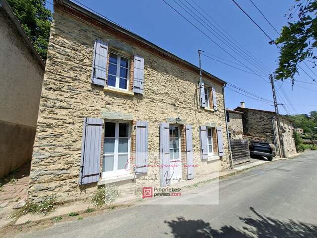 A VENDRE en exclusivité à Mouchamps, Maison de 125 m2 avec 4 chambres et 1 bureau — photo du bien