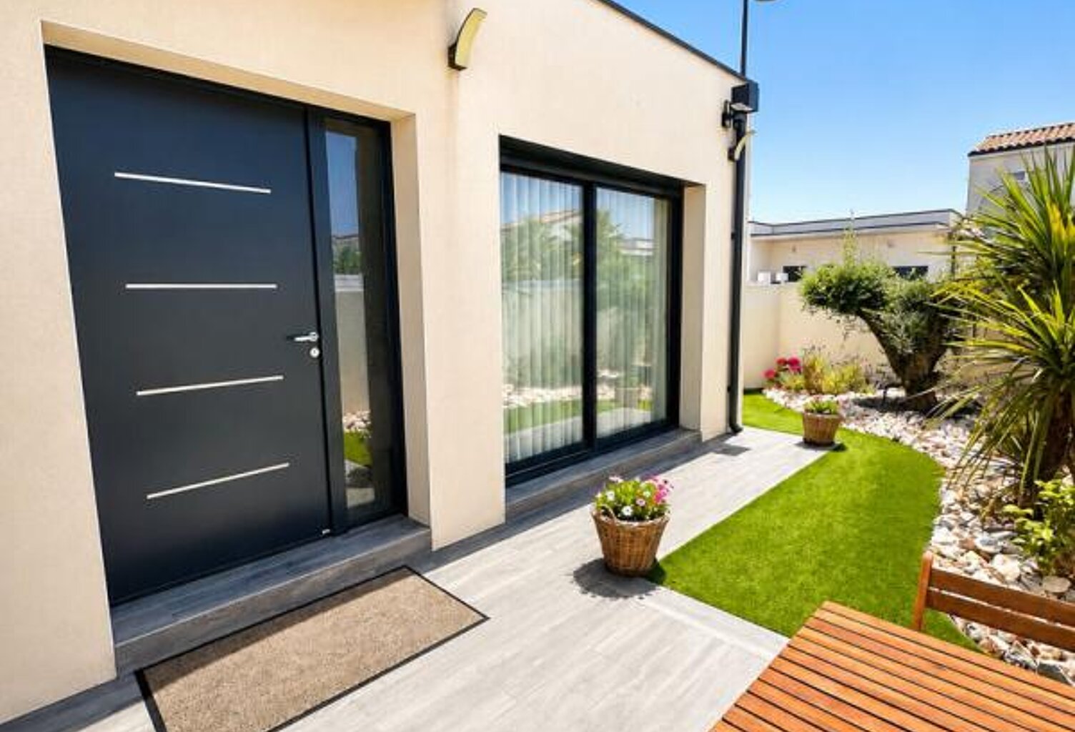 MAISON T5 — photo 1