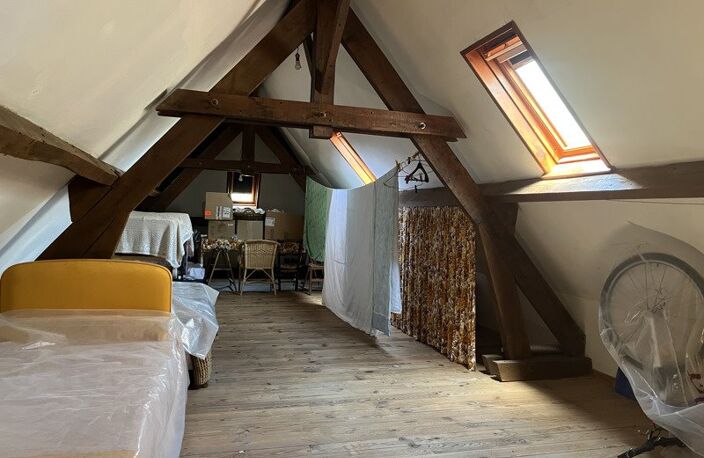Maison en pierre de 4 pièces principales — photo 5