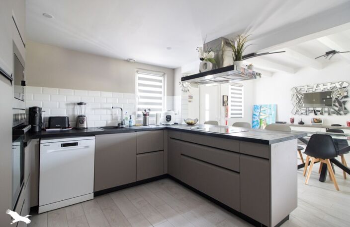 Vente maison 4 pièces 88 m² Sort-en-Chalosse (40180) — photo 3